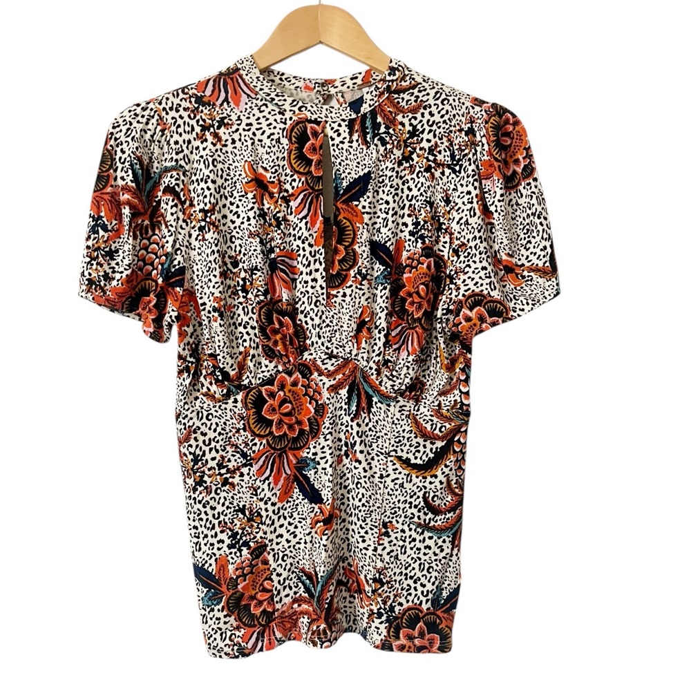 Free People Hear Me Roar Animal Print Floral‎ Keyhole Short Sleeve Top Medium